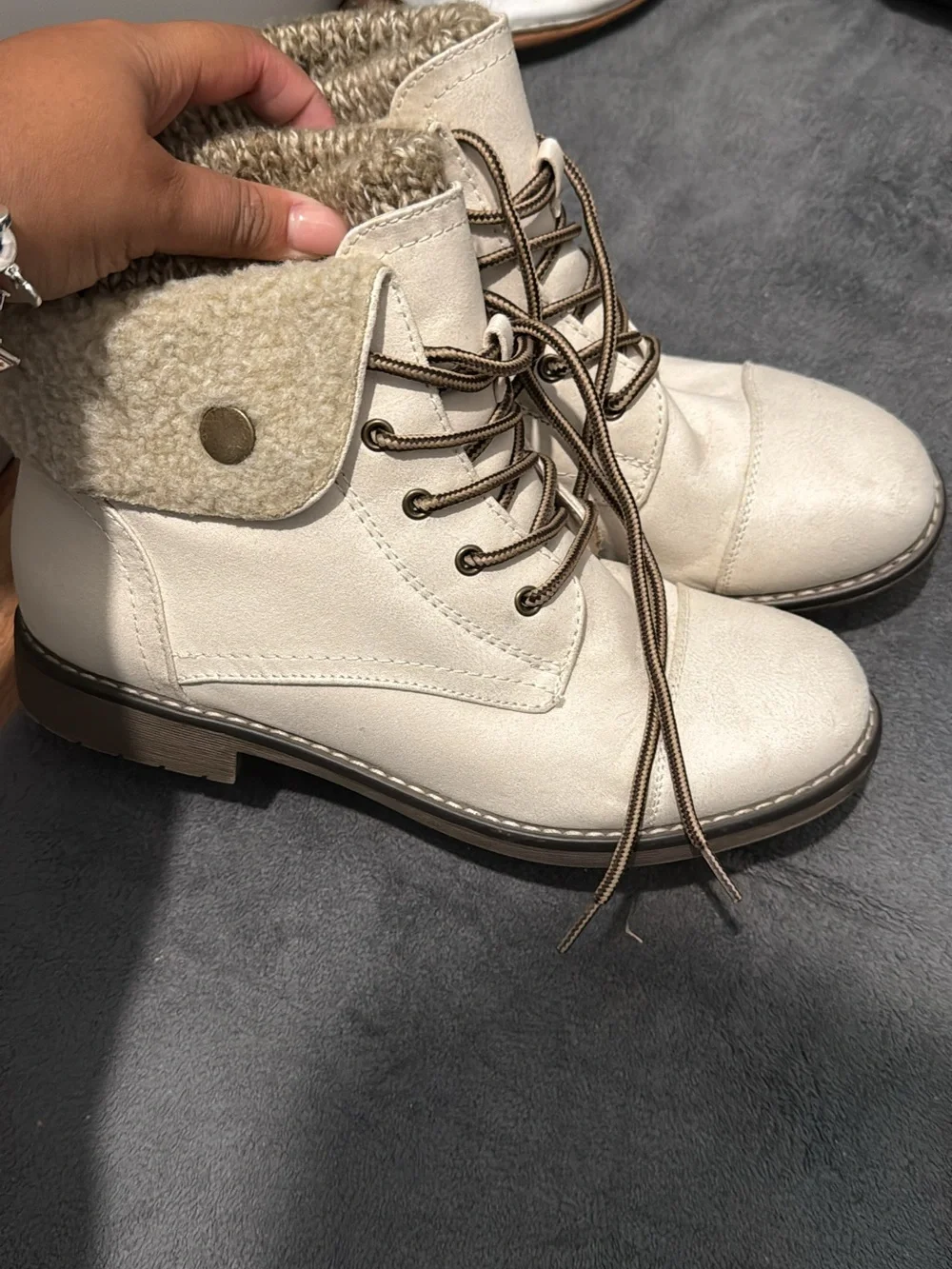 Cozy Cream Lace-Up Sherpa Ankle Boots